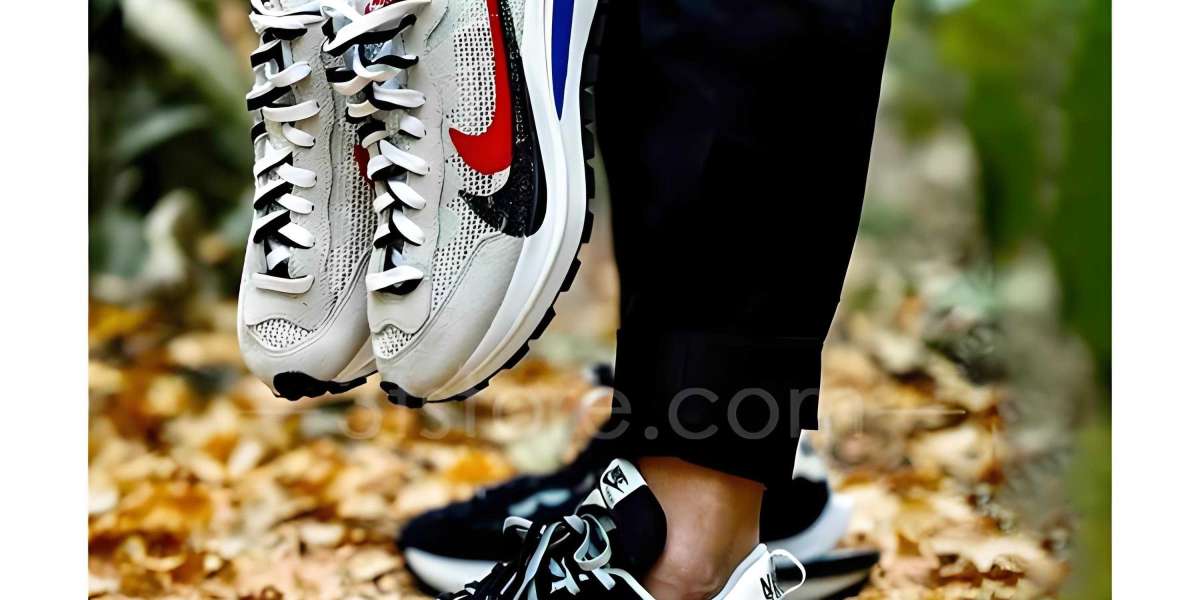 Sacai x Nike價錢攻略——VaporWaffle穿搭聖經
