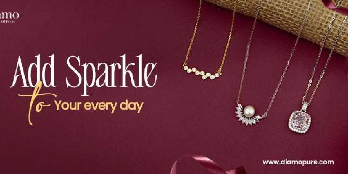 Silver Diamond Necklaces for Timeless Elegance and Refined Style
