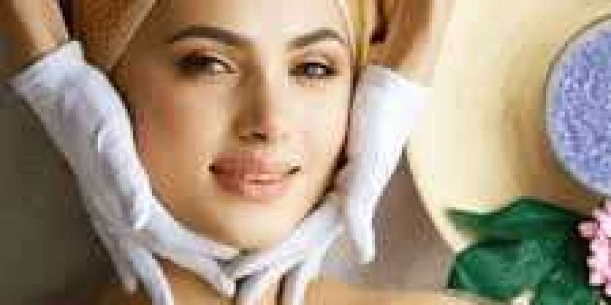 Beauty Salon Services at Home: Convenient Beauty Care in the Comfort of Your Home