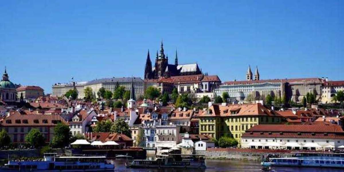 A Complete Handbook to Cross-Border Tourism in Twin Capitals: Uncovering Cultural Ties of the Czech & the Slovak Cap
