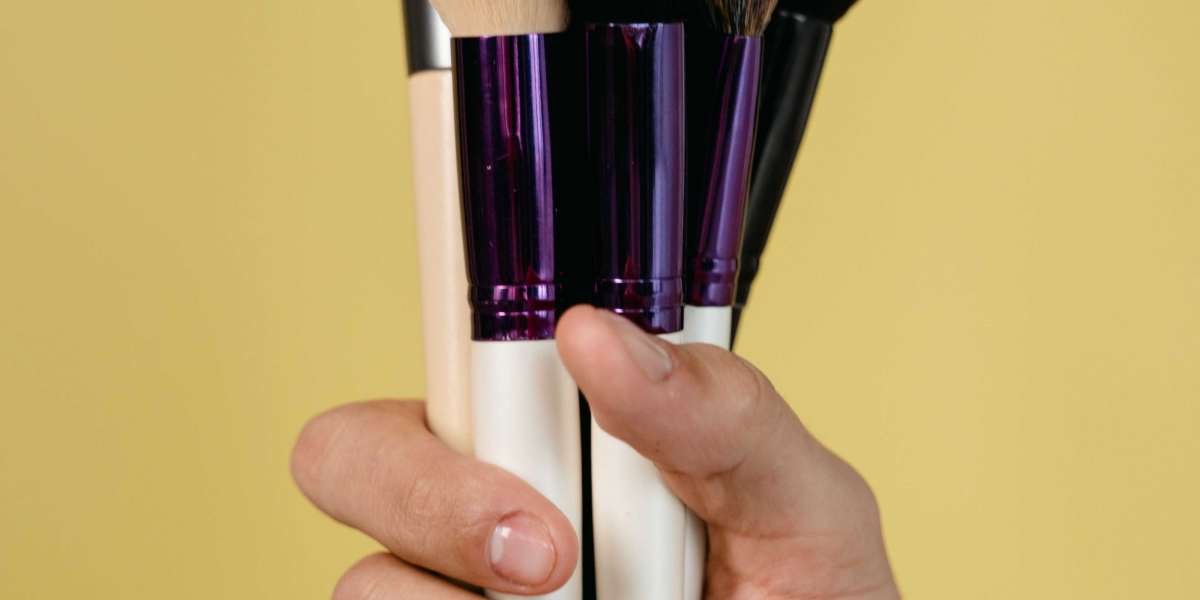 Electric Makeup Brush Cleaners Market: Trends Shaping Beauty Care