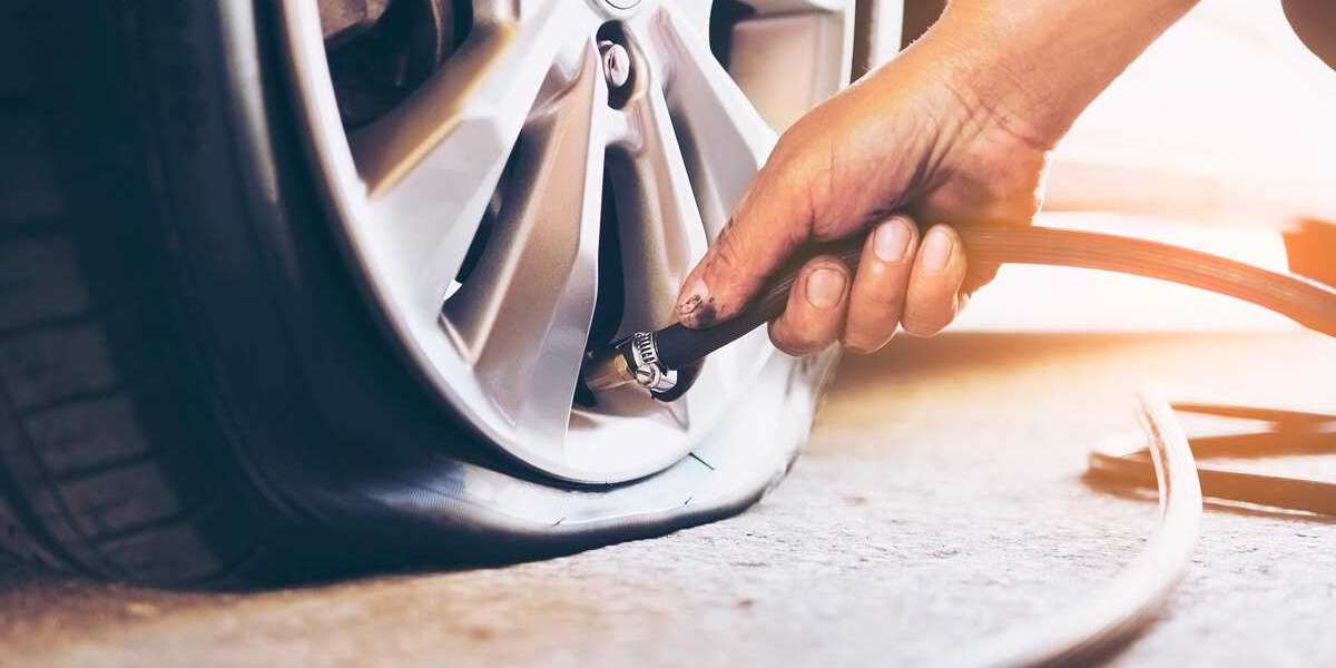 How Fast Can A Mobile Tire Repair Service Reach You?