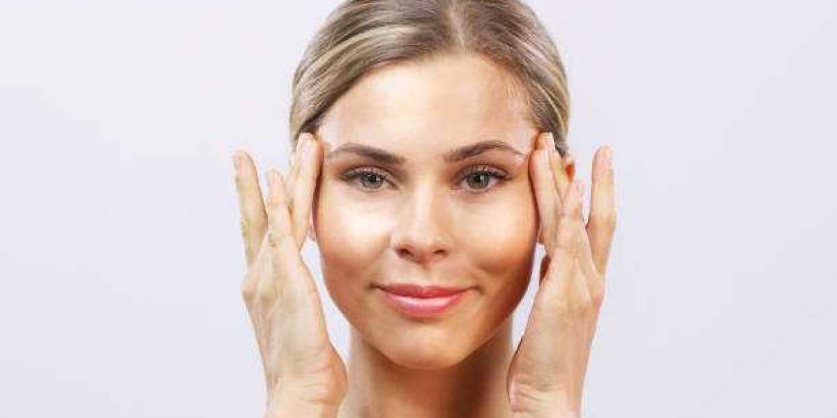 Understanding the Difference Between Eye Bags and Dark Circles