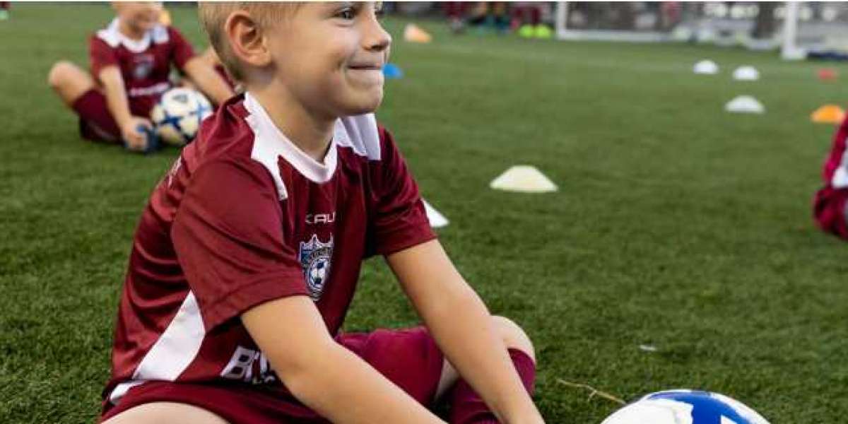 Find the Right Soccer Coach in Brooklyn for Your Child